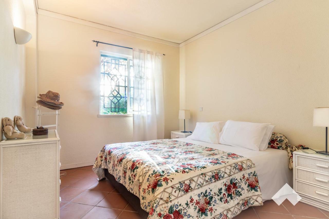 Spacious Villa in Jardim do Golfe • Pool Quarteira Esterno foto